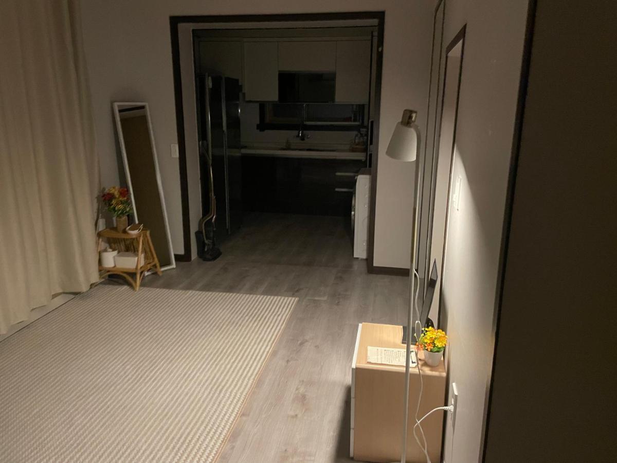 Villa Cozy Sinchon 2548 Jeju Exterior foto
